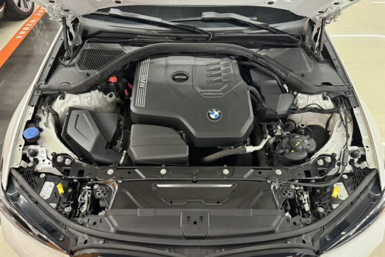 Used BMW 3 Series 2024 325i M Sport Night Edition Package Engine Bay