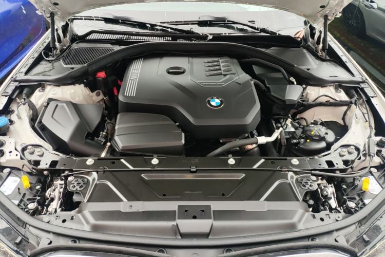Used BMW 3 Series 2024 325Li M Sport Package Engine Bay