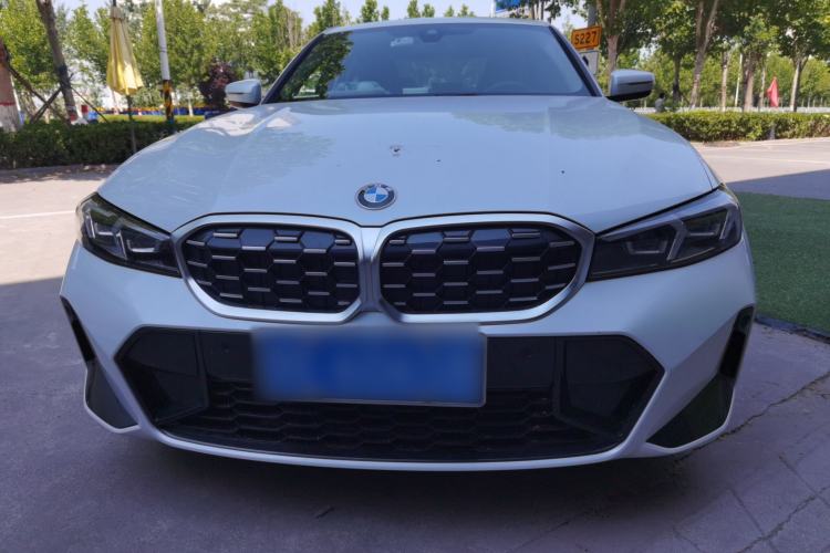 Used BMW 3 Series 2024 325i M Sport Package Exterior 1