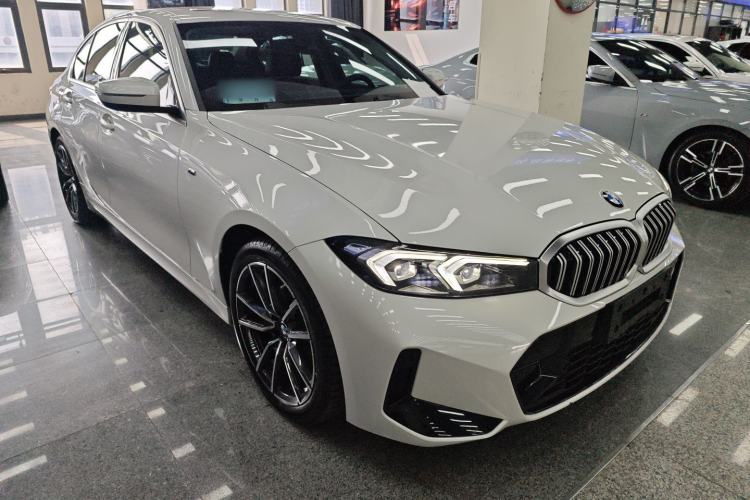 Used BMW 3 Series 2024 320i M Sport Package Exterior 1