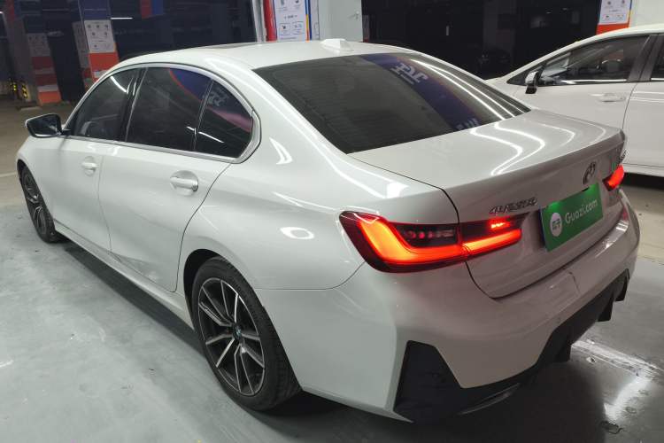 Used BMW 3 Series 2024 320Li M Sport Package Exterior 2