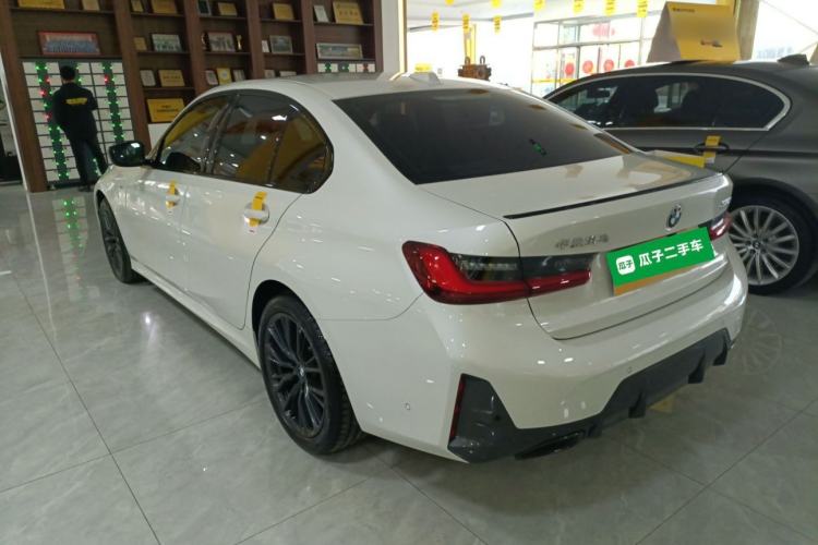 Used BMW 3 Series 2024 325i M Sport Night Edition Package Exterior 2