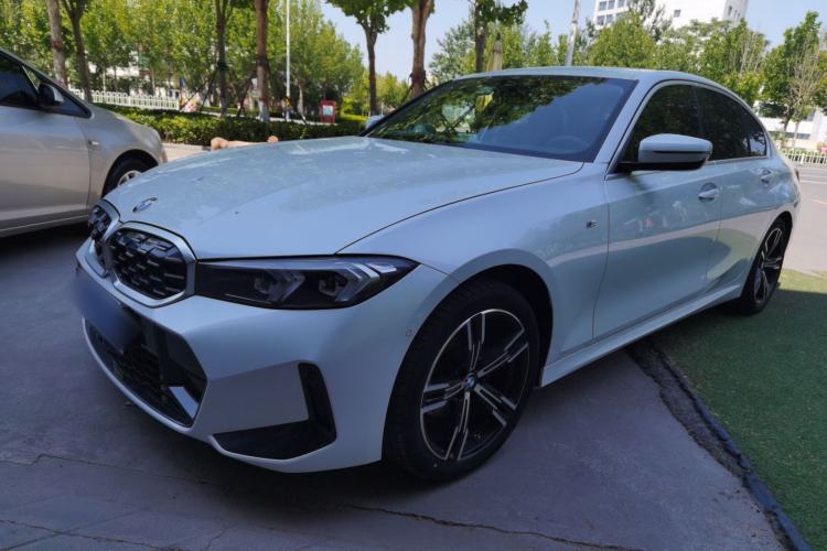 Used BMW 3 Series 2024 325i M Sport Package Exterior 2