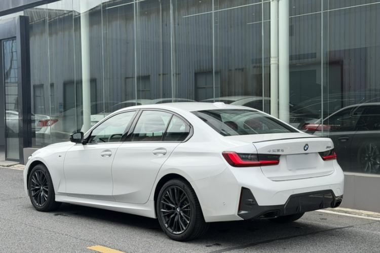 Used BMW 3 Series 2024 325i M Sport Night Edition Package Exterior 2