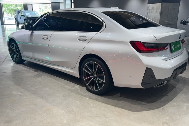 Used BMW 3 Series 2024 325Li M Sport Package Exterior 3