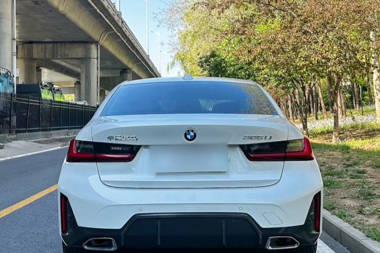 Used BMW 3 Series 2024 325Li M Sport Package Exterior 3