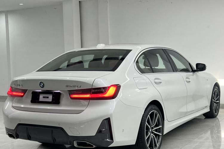 Used BMW 3 Series 2024 325Li M Sport Package Exterior 3