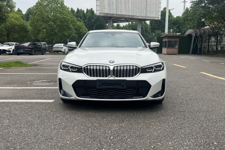 Used BMW 3 Series 2024 320Li M Sport Package Exterior 3