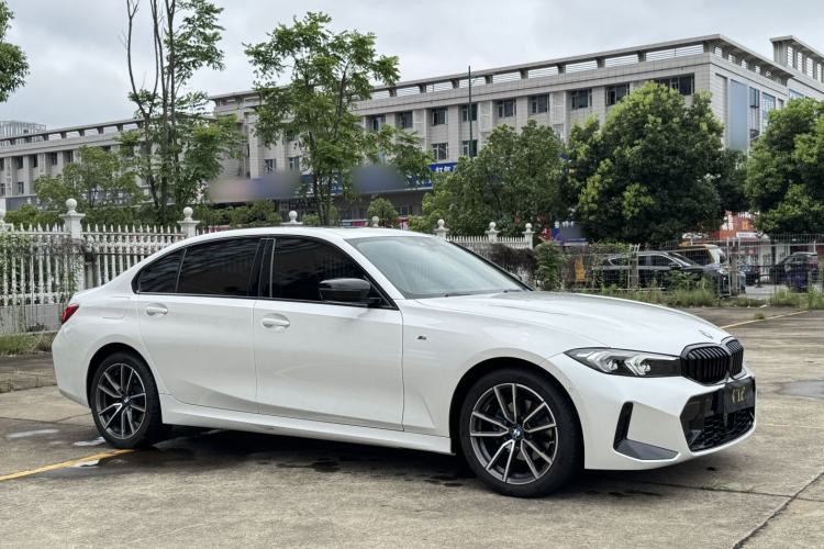 Used BMW 3 Series 2024 325Li M Sport Package Exterior 3