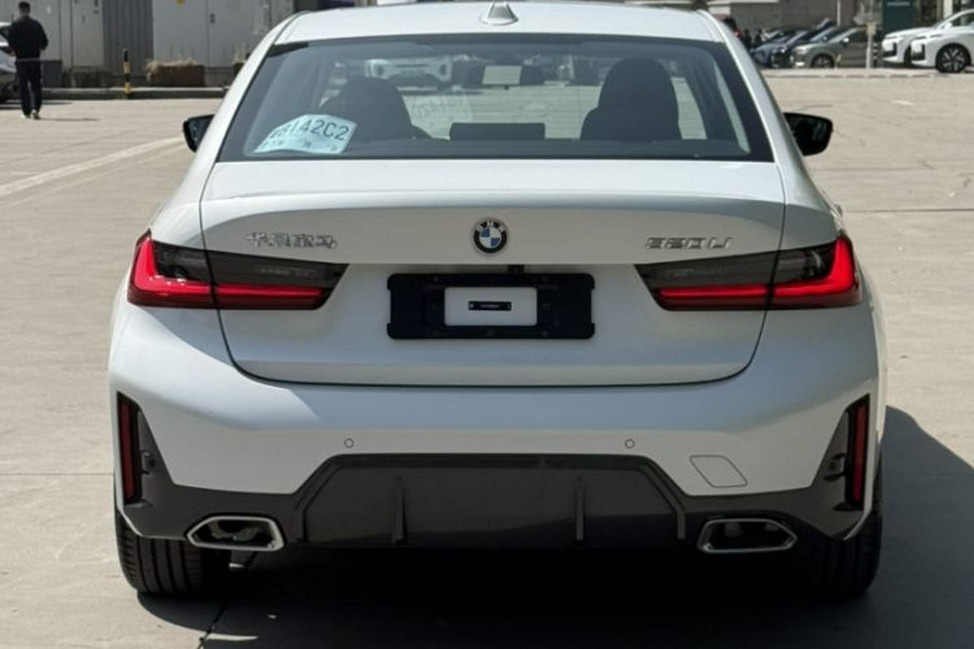 Used BMW 3 Series 2024 320Li M Sport Package Exterior 3