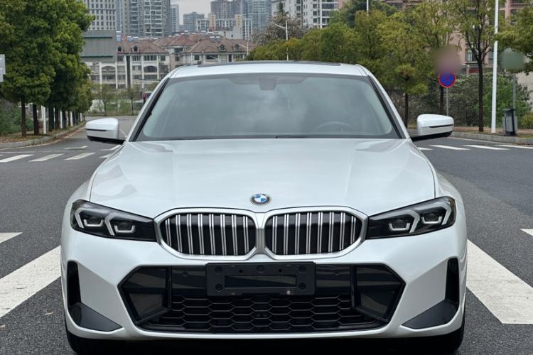 Used BMW 3 Series 2024 320Li M Sport Package Exterior 3