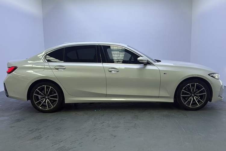 Used BMW 3 Series 2024 325Li M Sport Package Exterior 4