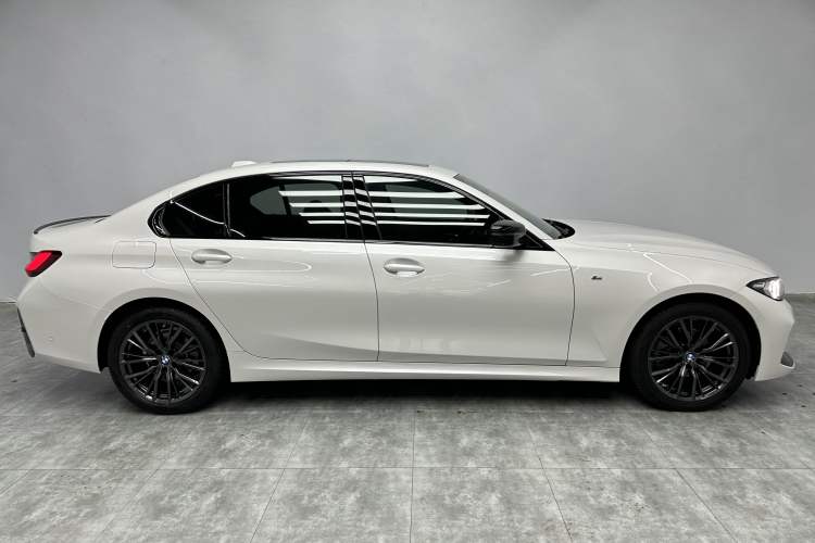 Used BMW 3 Series 2024 325Li M Sport Night Edition Package Exterior 4
