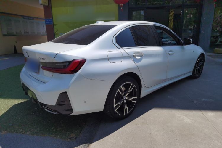 Used BMW 3 Series 2024 325i M Sport Package Exterior 4
