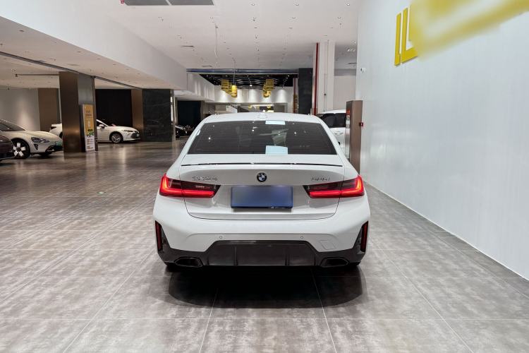Used BMW 3 Series 2024 325i M Sport Night Edition Package Exterior 5