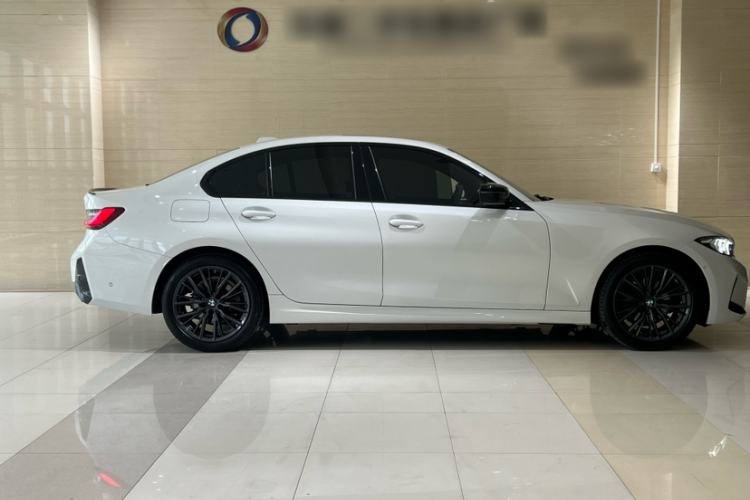 Used BMW 3 Series 2024 325i M Sport Night Edition Package Exterior 5