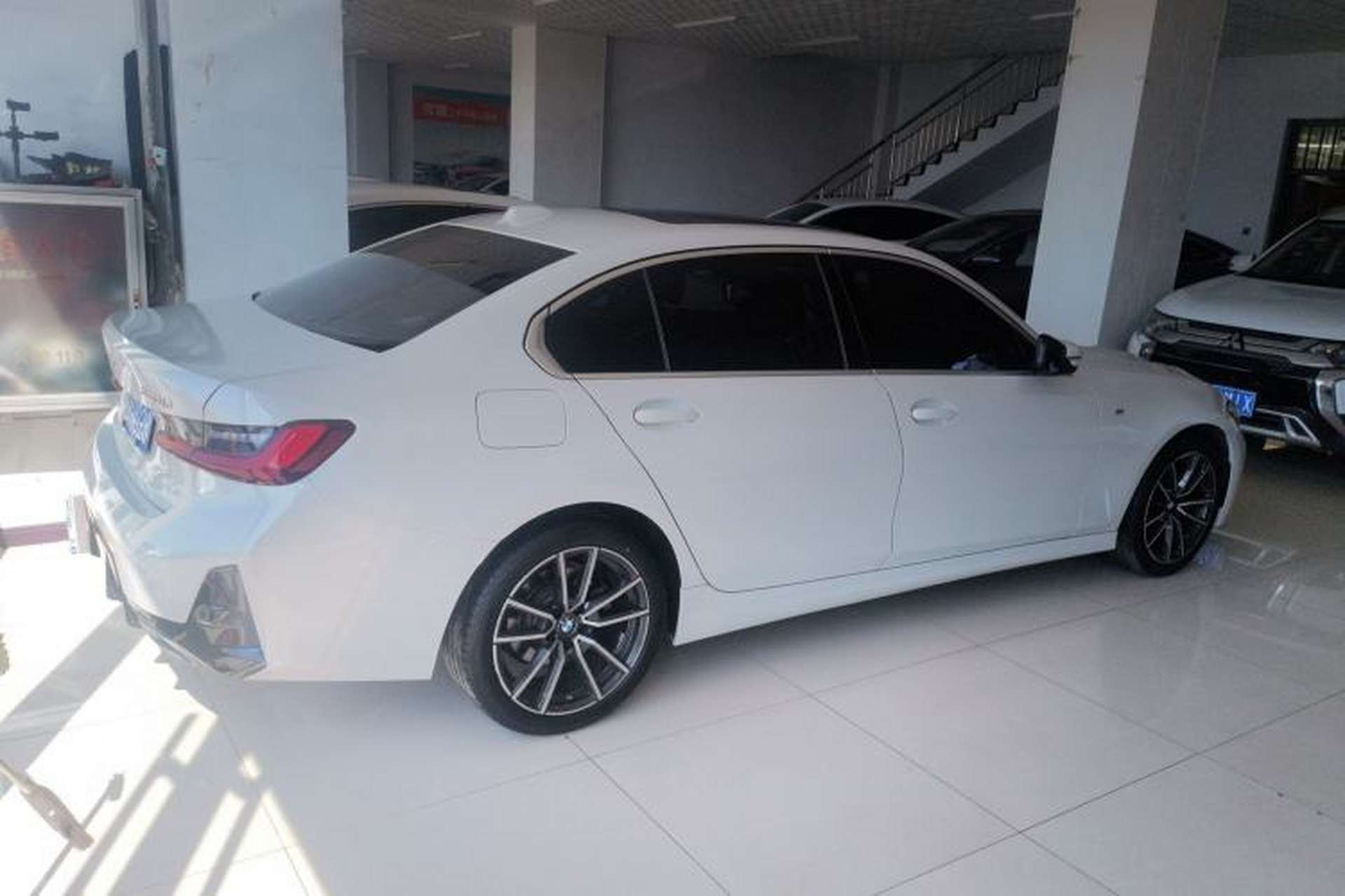 Used BMW 3 Series 2024 320Li M Sport Package Exterior 5