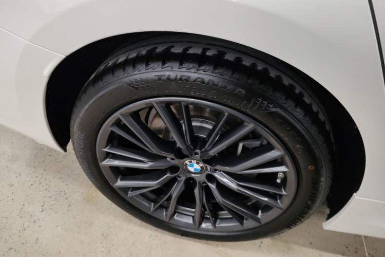 Used BMW 3 Series 2024 325Li M Sport Night Edition Package Exterior 5