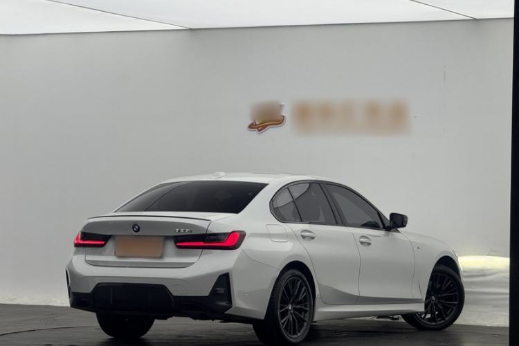 Used BMW 3 Series 2024 325i M Sport Night Edition Package Exterior 5