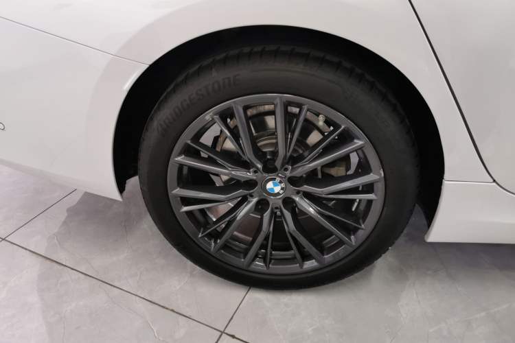 Used BMW 3 Series 2024 325Li M Sport Night Edition Package Exterior 5