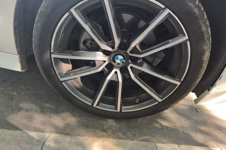 Used BMW 3 Series 2024 325Li M Sport Package Exterior 7