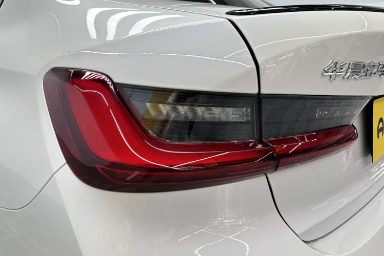 Used BMW 3 Series 2024 325Li M Sport Night Edition Package Exterior 8