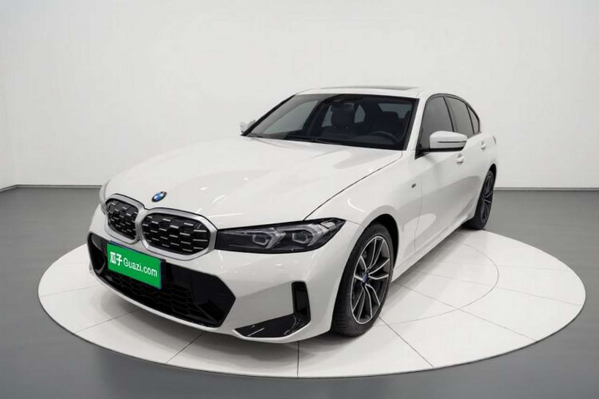 Used BMW 3 Series 2024 325Li M Sport Package Front Left 45 Deg
