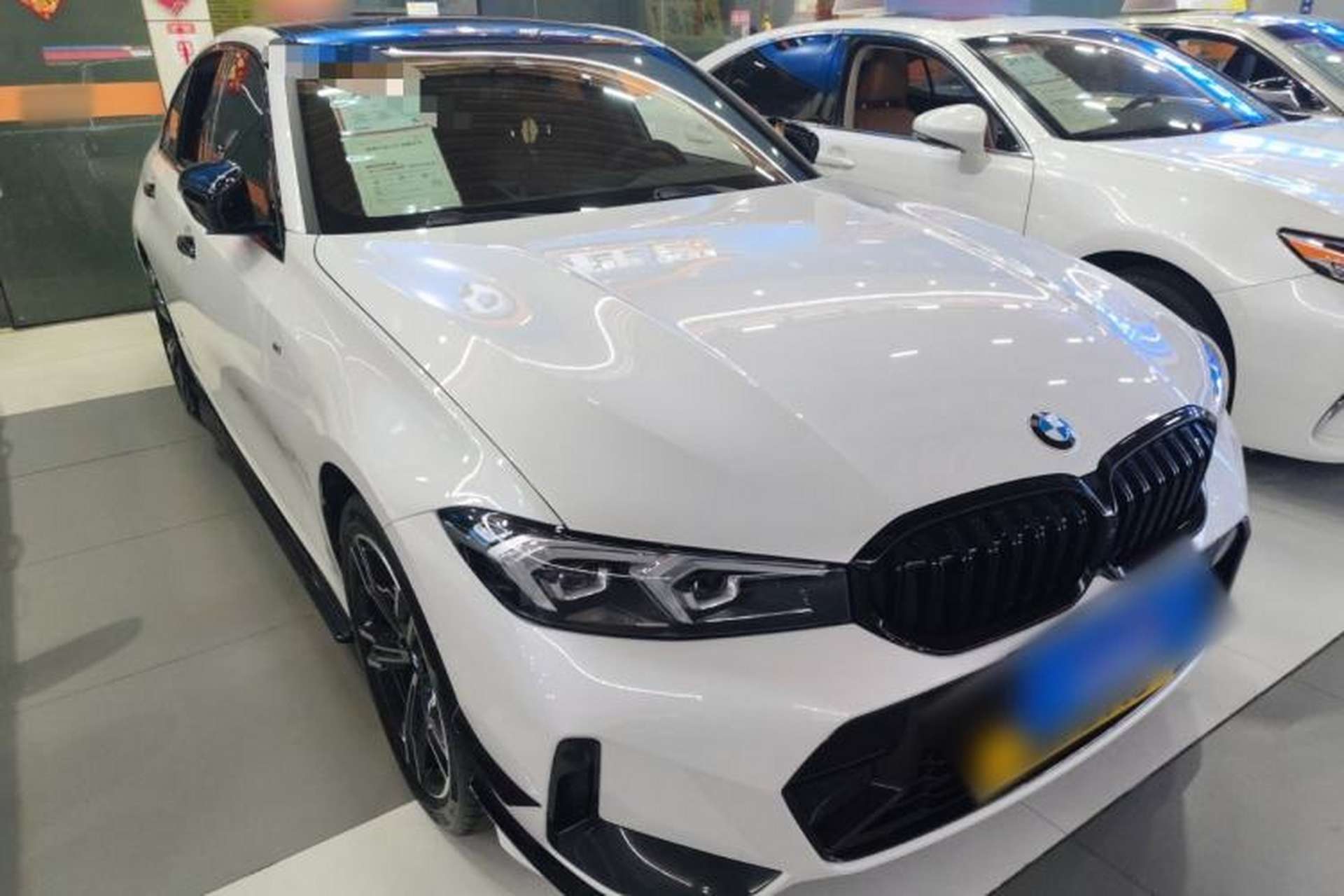 Used BMW 3 Series 2024 325i M Sport Package Front Right 45 Deg