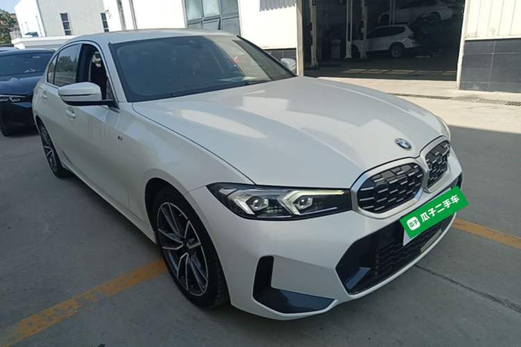 Used BMW 3 Series 2024 325Li M Sport Package Front Right 45 Deg