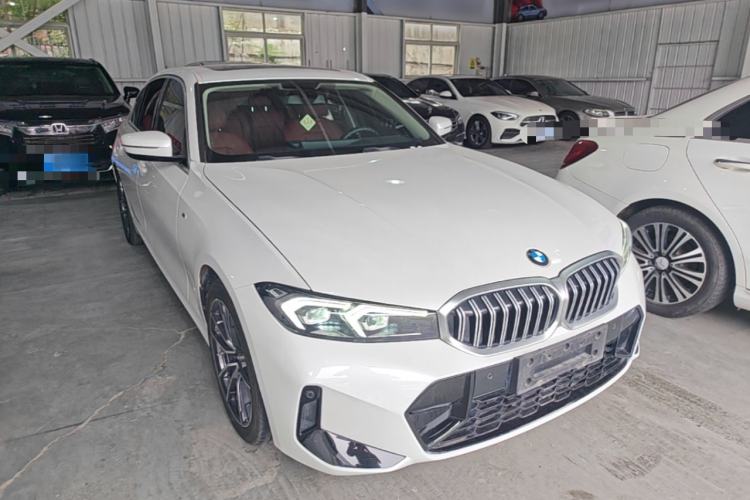 Used BMW 3 Series 2024 320Li M Sport Package Front Right 45 Deg