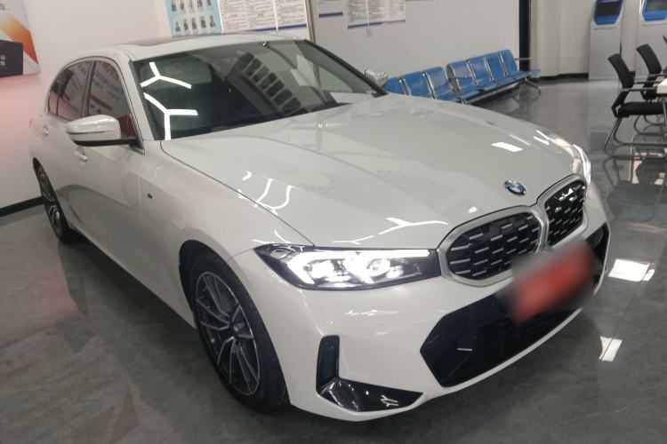 Used BMW 3 Series 2024 325Li M Sport Package Front Right 45 Deg