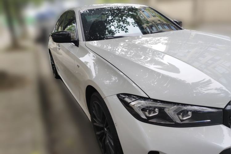 Used BMW 3 Series 2024 325i M Sport Night Edition Package Front Right 45 Deg