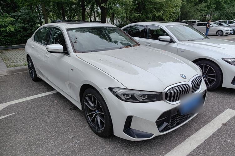 Used BMW 3 Series 2024 320Li M Sport Package Front Right 45 Deg