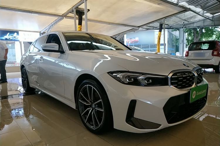 Used BMW 3 Series 2024 325Li M Sport Package Front Right 45 Deg