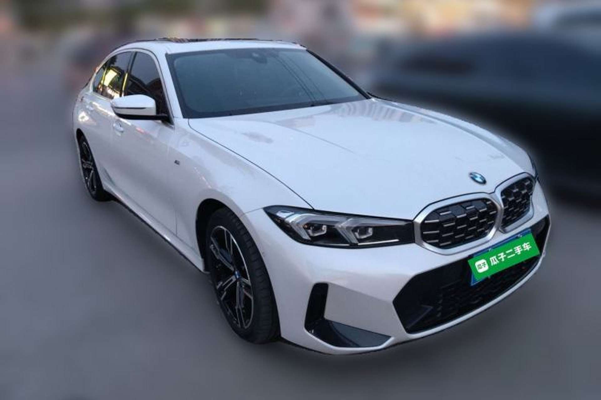 Used BMW 3 Series 2024 325i M Sport Package Front Right 45 Deg