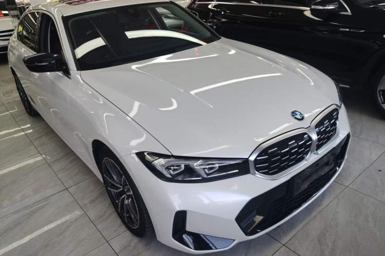 Used BMW 3 Series 2024 325Li M Sport Package Front Right 45 Deg