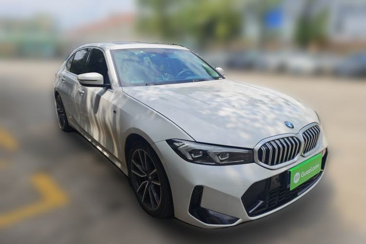 Used BMW 3 Series 2024 320Li M Sport Package Front Right 45 Deg