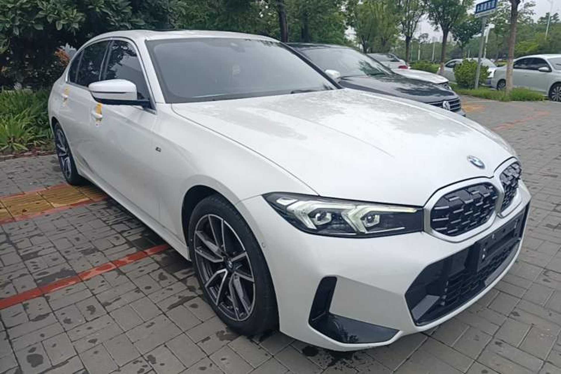 Used BMW 3 Series 2024 325Li M Sport Package Front Right 45 Deg