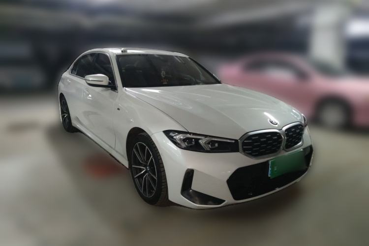 Used BMW 3 Series 2024 325Li M Sport Package Front Right 45 Deg