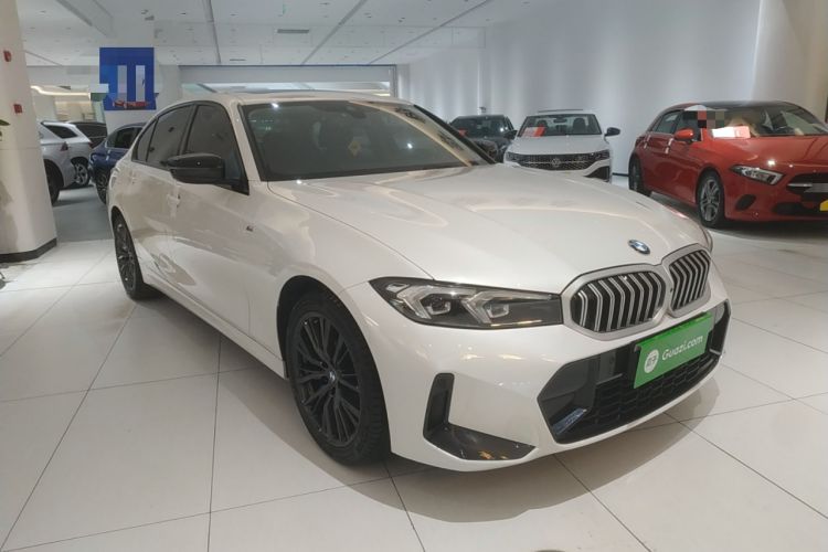 Used BMW 3 Series 2024 325Li M Sport Package Front Right 45 Deg