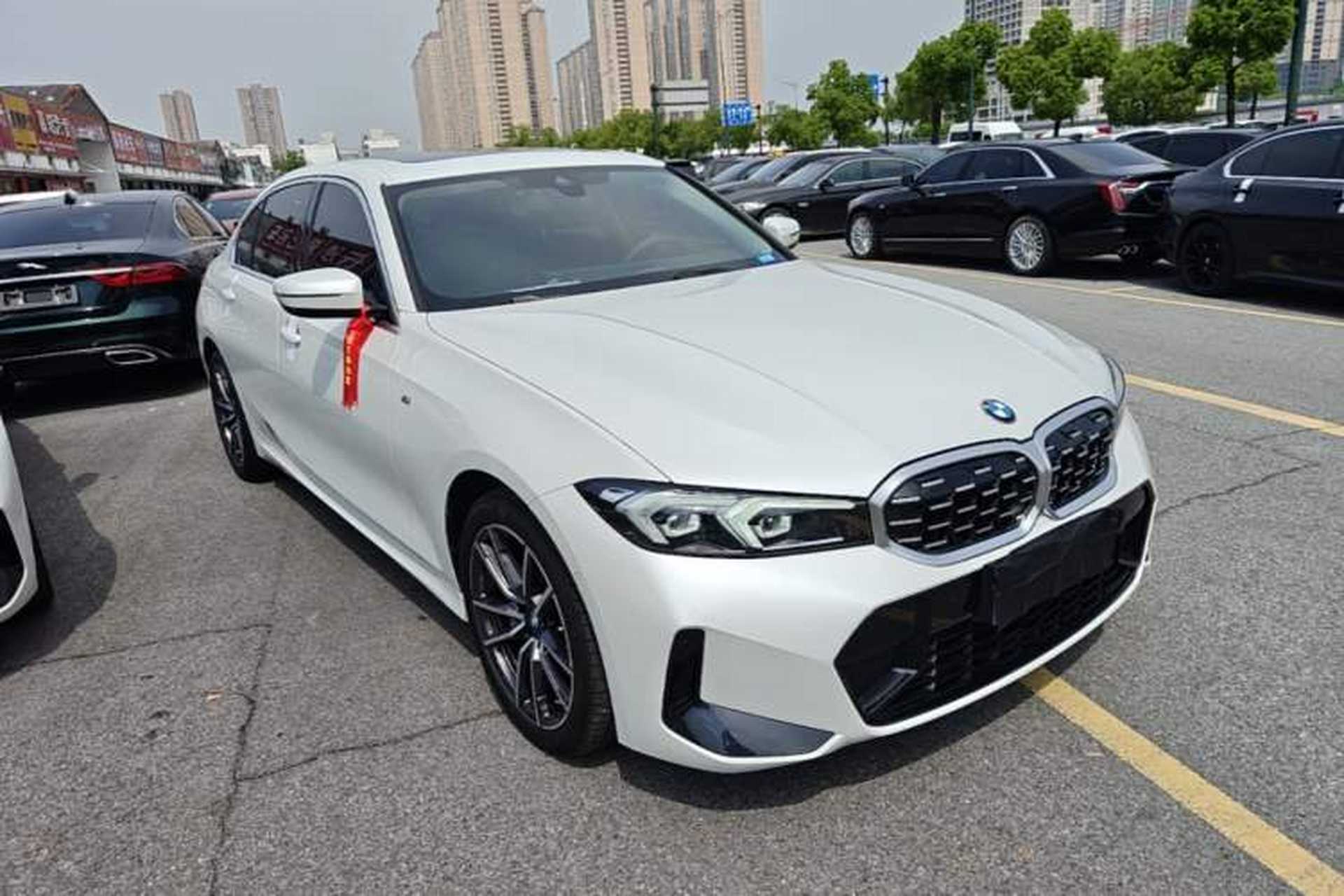 Used BMW 3 Series 2024 325Li M Sport Package Front Right 45 Deg