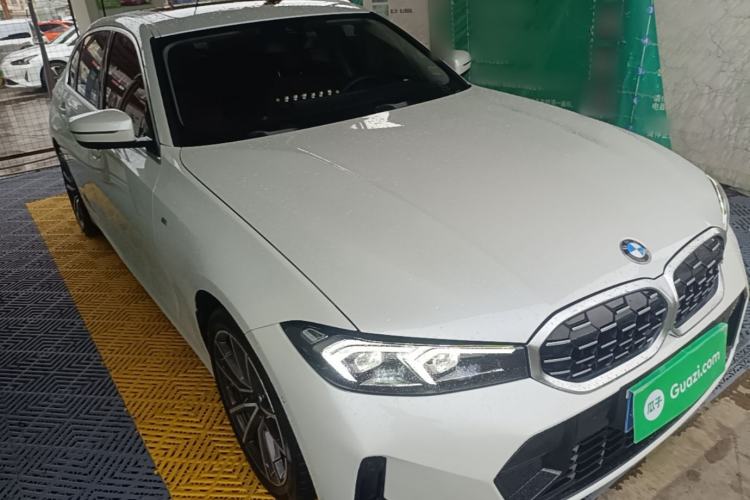 Used BMW 3 Series 2024 325Li M Sport Package Front Right 45 Deg