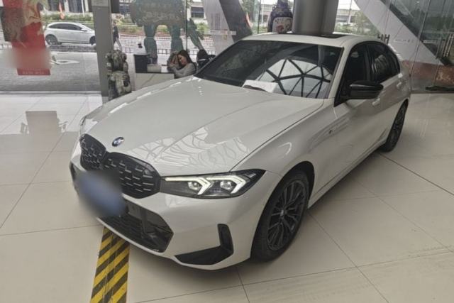 BMW 3 Series 2024 325i M Sport Night Edition Package usado