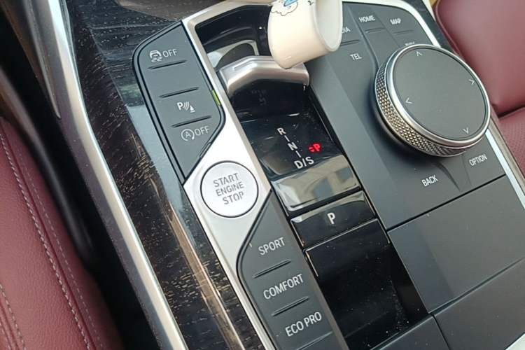 Used BMW 3 Series 2024 325Li M Sport Package Gear Lever