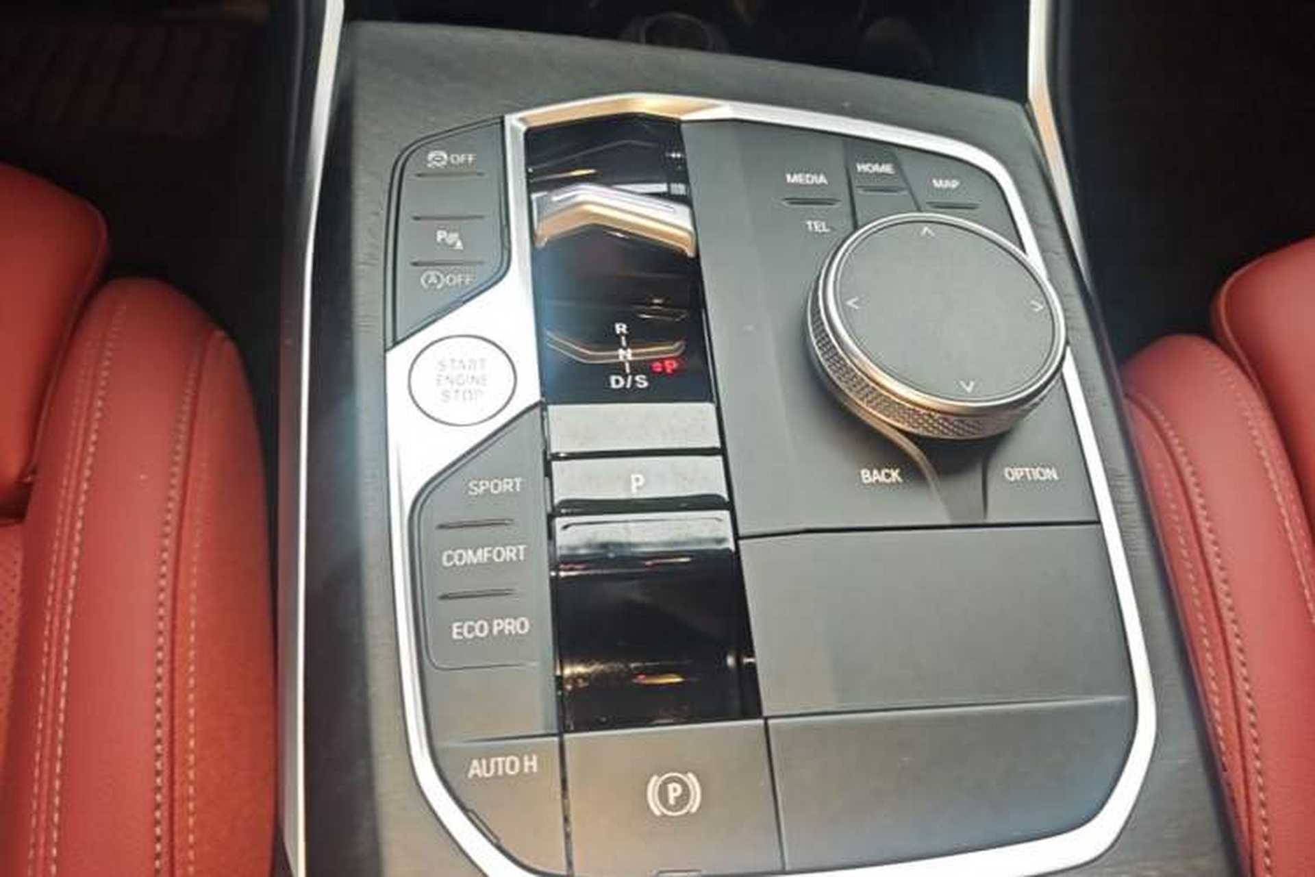 Used BMW 3 Series 2024 325i M Sport Package Gear Lever