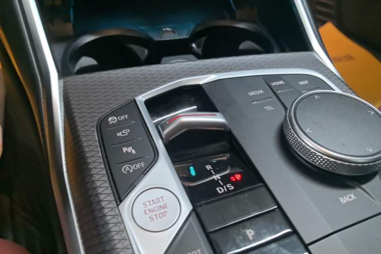Used BMW 3 Series 2024 325Li M Sport Night Edition Package Gear Lever