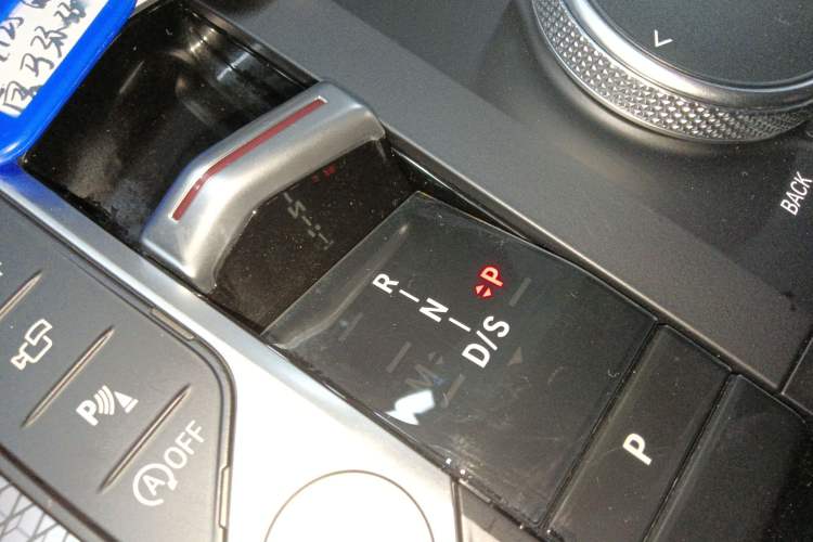 Used BMW 3 Series 2024 330Li M Sport Night Edition Package Gear Lever