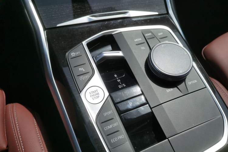 Used BMW 3 Series 2024 325Li M Sport Package Gear Lever