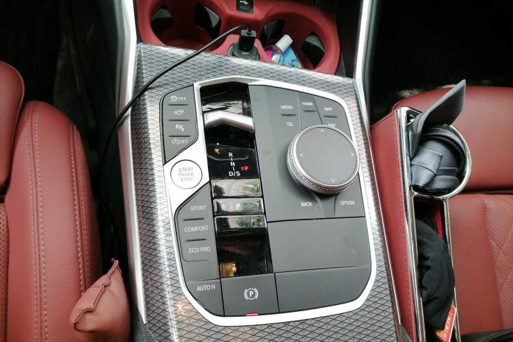 Used BMW 3 Series 2024 325Li M Sport Night Edition Package Gear Lever
