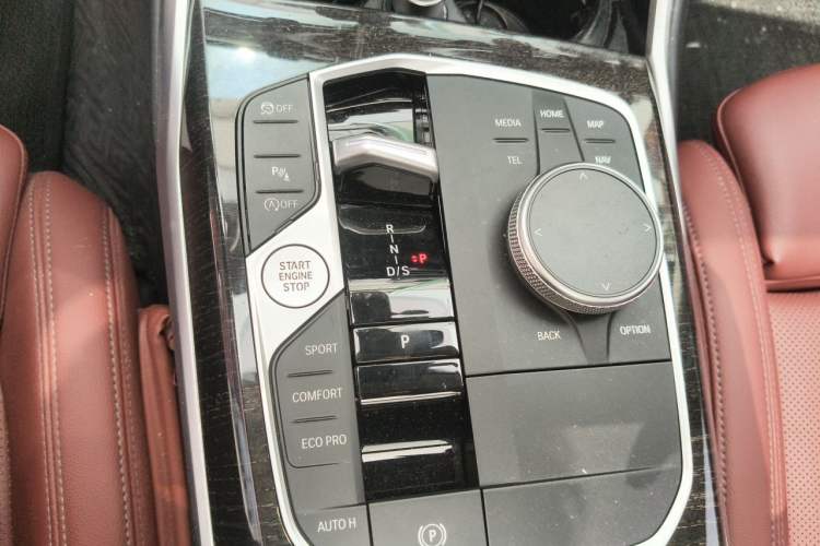 Used BMW 3 Series 2024 325Li M Sport Package Gear Lever